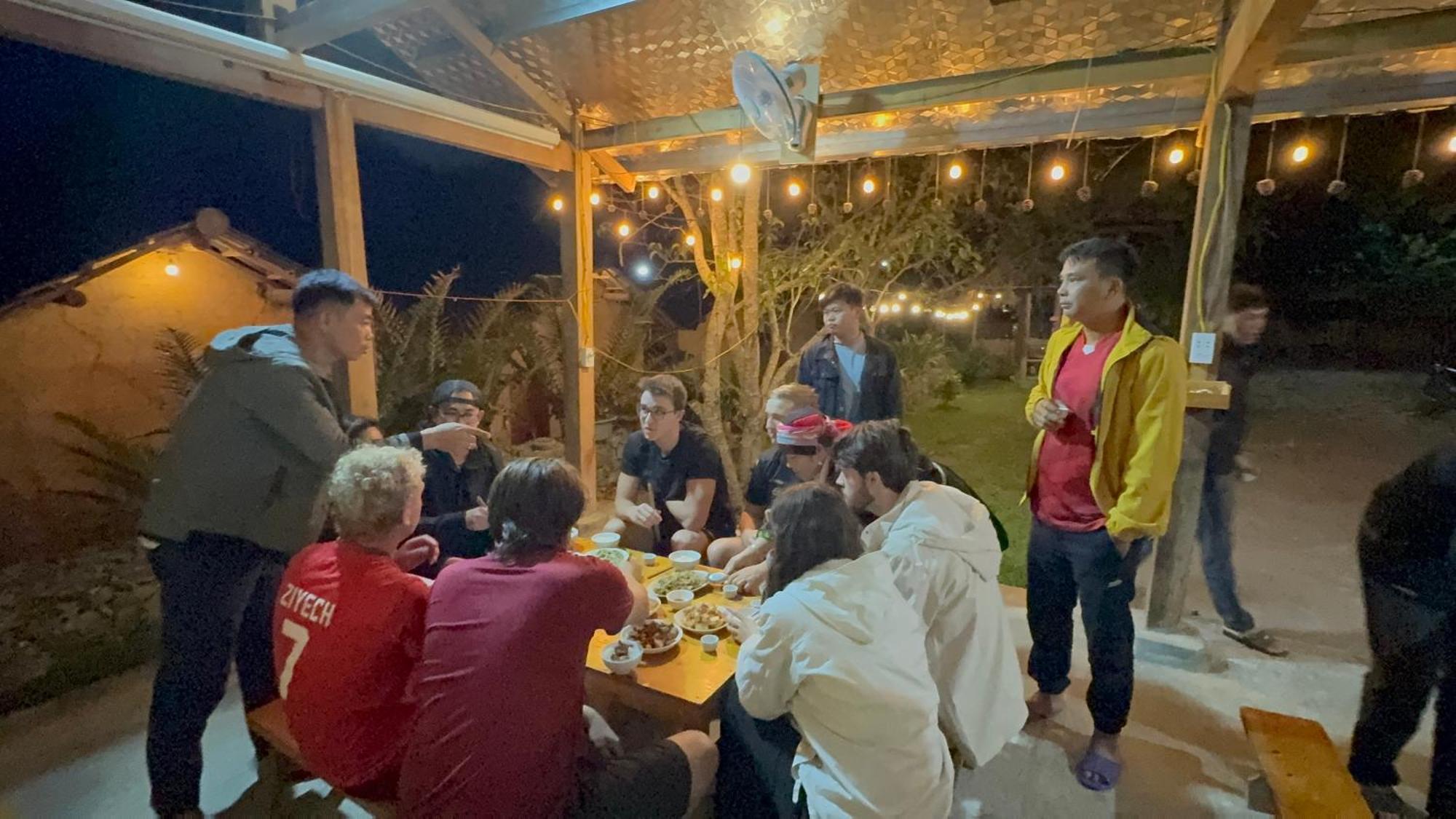 Lý Đành Homestay Quang Ba Exterior foto