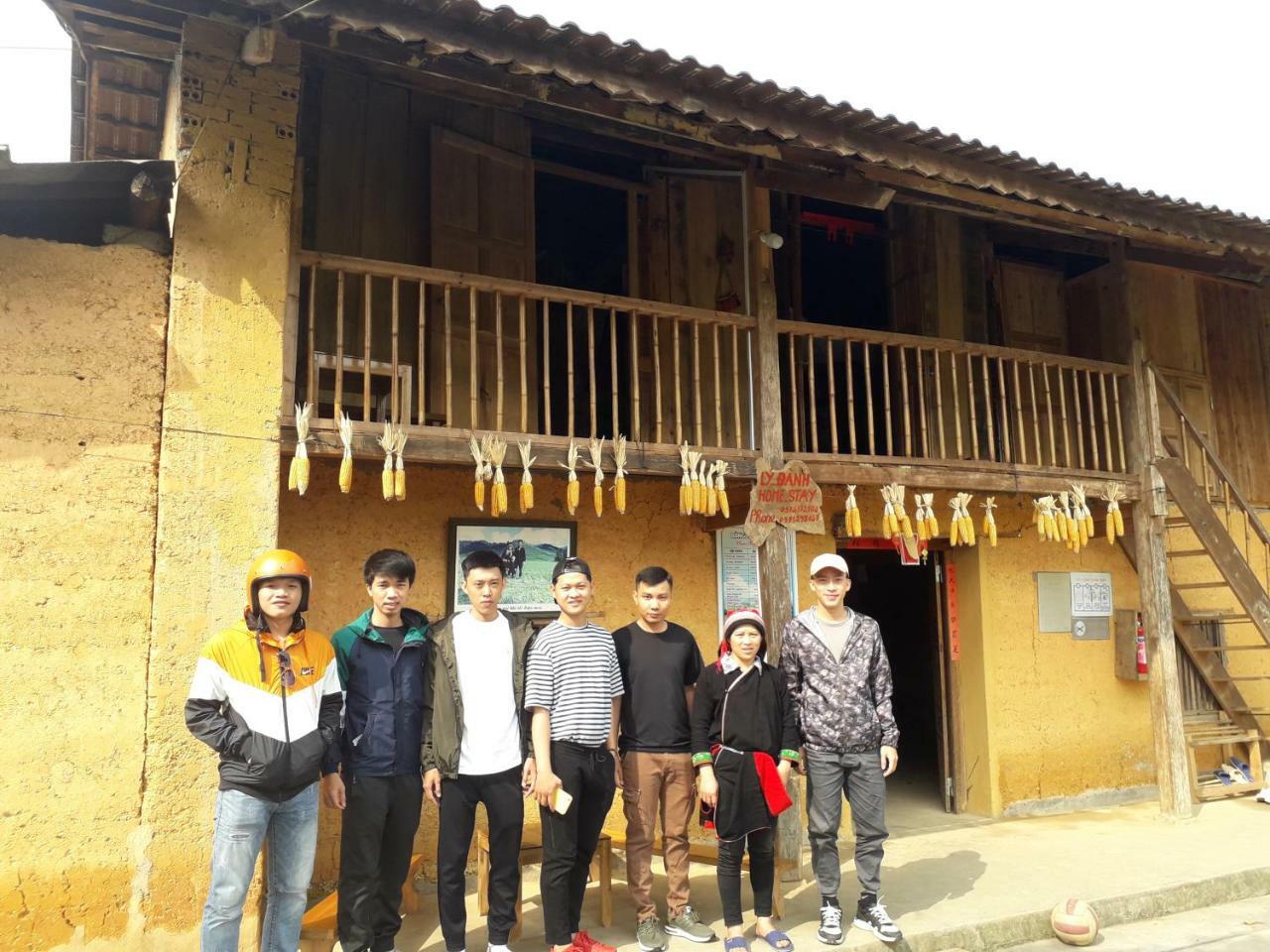 Lý Đành Homestay Quang Ba Exterior foto